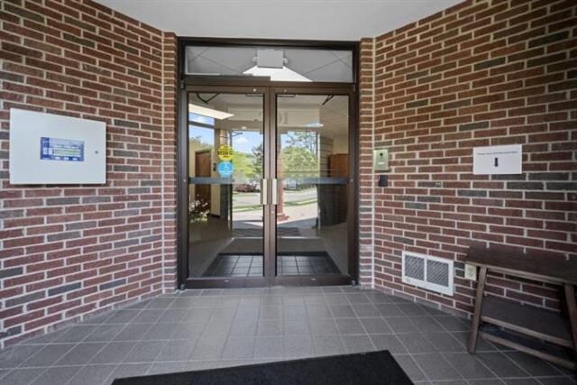 More Photos Of 201 Frontenac Ave, Stevens Point Office For Sale