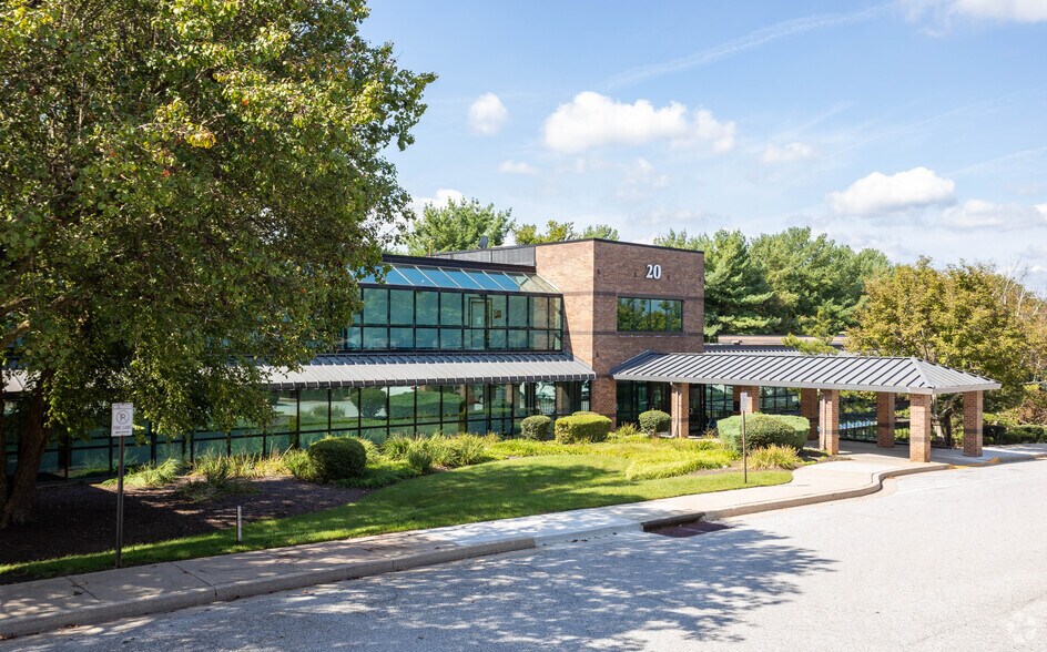 Primary Photo Of 20 Crossroads Dr, Owings Mills Medical For Sale