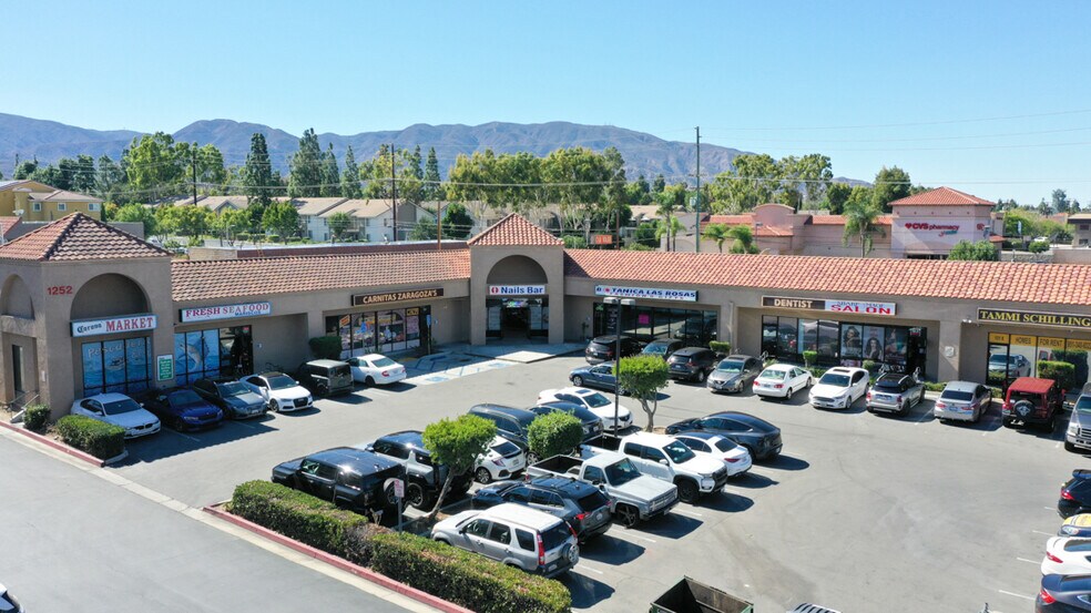 More Photos Of 1252 W 6th St, Corona Storefront For Sale