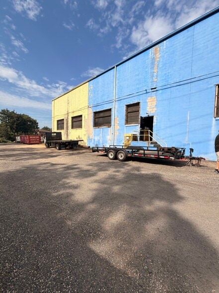 More Photos Of 611-653 Sayre Ave, Perth Amboy Warehouse For Lease