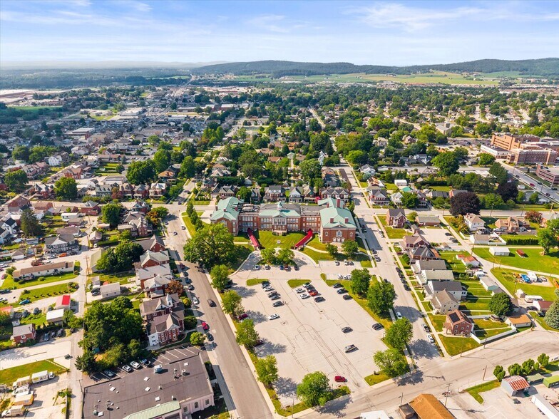 More Photos Of 195 Stock St, Hanover Medical For Sale