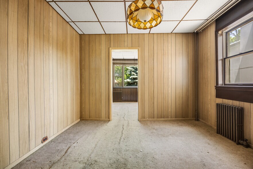 More Photos Of 6114 56th Dr, Maspeth Multifamily For Sale