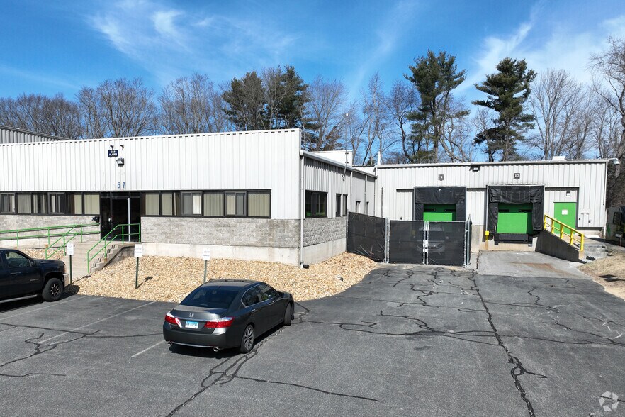 More Photos Of 57 S Hunt Rd, Amesbury Manufacturing For Lease