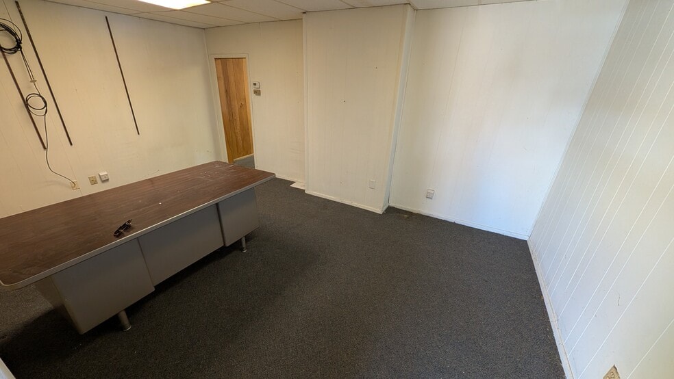 More Photos Of 804 N Main St, Mishawaka Office Residential For Lease