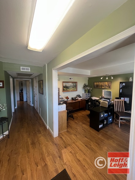 More Photos Of 300 W Lake Ave, Woodland Park Office For Sale