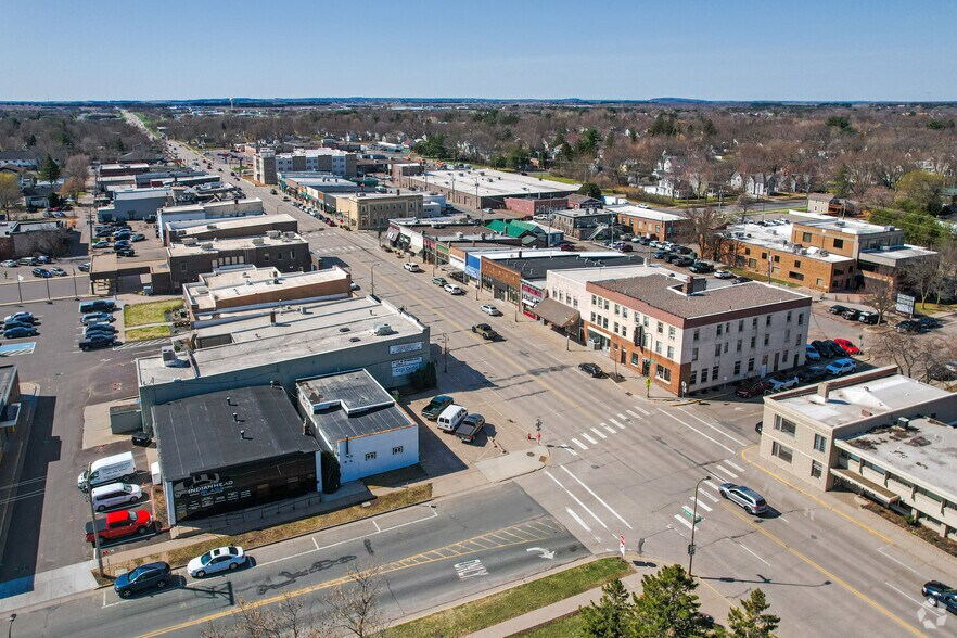 More Photos Of 1153-1161 Hidden Ln, New Richmond Apartments For Sale