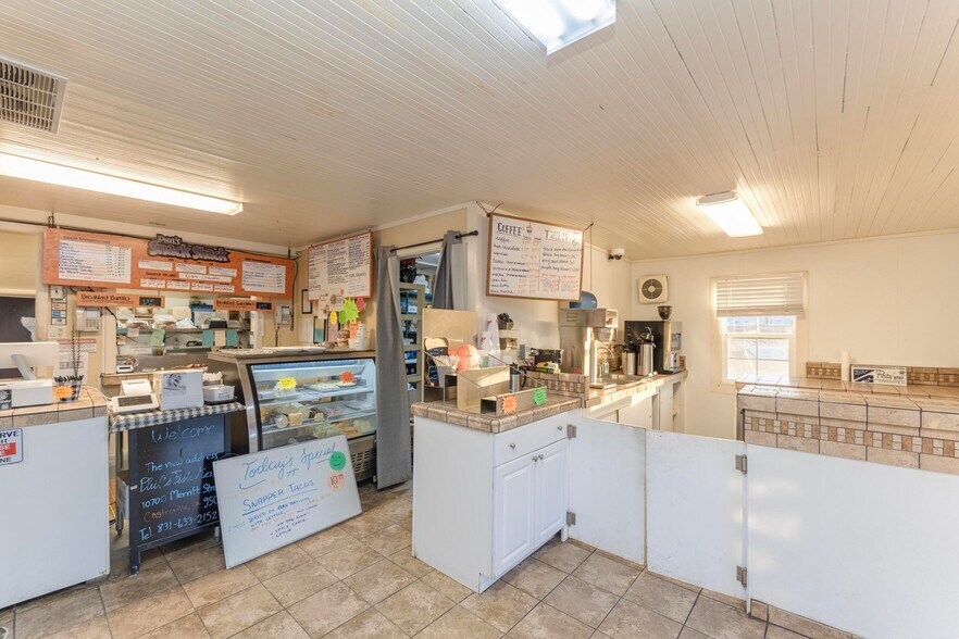 More Photos Of 7921 Moss Landing Rd, Moss Landing Restaurant For Sale