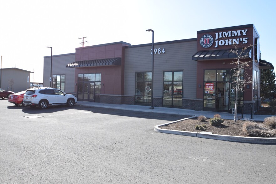 Primary Photo Of 2984 S 6th St, Klamath Falls Storefront Retail Office For Lease
