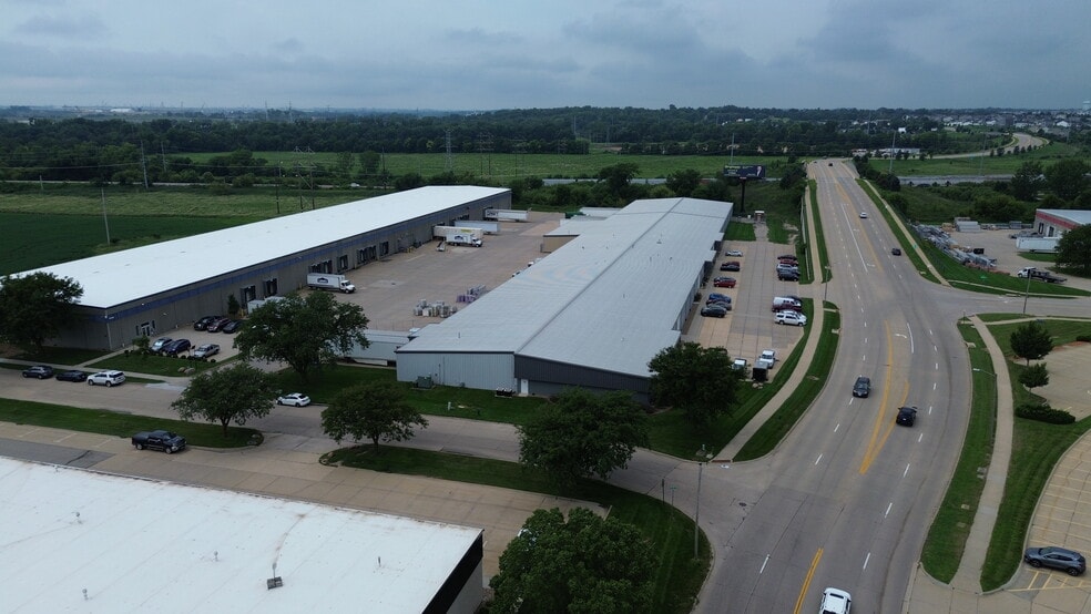 More Photos Of 1005 33rd Ave SW, Cedar Rapids Warehouse For Lease