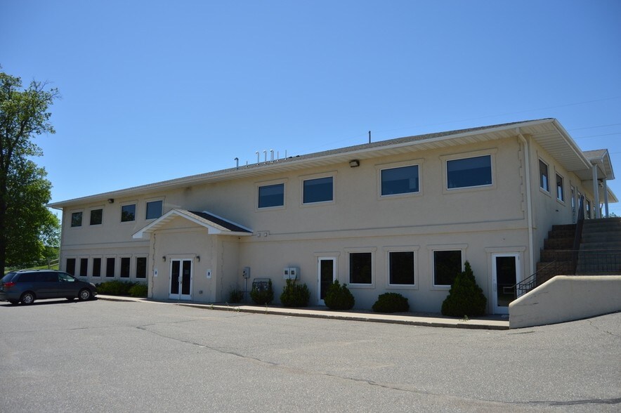 More Photos Of 23671 NW St Francis Blvd, Saint Francis Medical For Lease