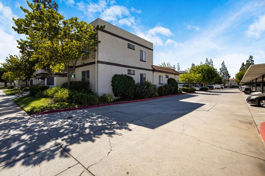 More Photos Of 19550 E Cienega Ave, Covina Apartments For Sale