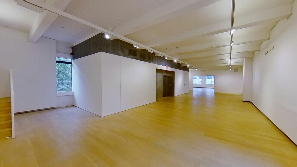 More Photos Of 178 E 124th St, New York Loft Creative Space For Lease