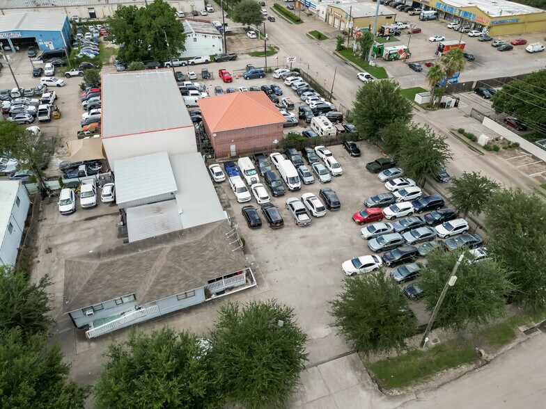 More Photos Of 3410 Dunvale Rd, Houston Auto Dealership For Sale