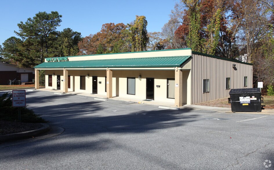 Primary Photo Of 2274 Azalea Dr, Lawrenceville Office For Lease