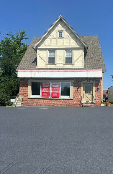 Primary Photo Of 154A W Eagle Rd, Havertown Medical For Lease