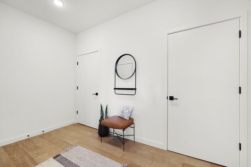 More Photos Of 1375 N Wygant ST, Portland Apartments For Sale