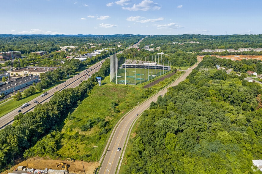 More Photos Of 11400 Outlet Dr, Knoxville Golf Course Driving Range For Sale