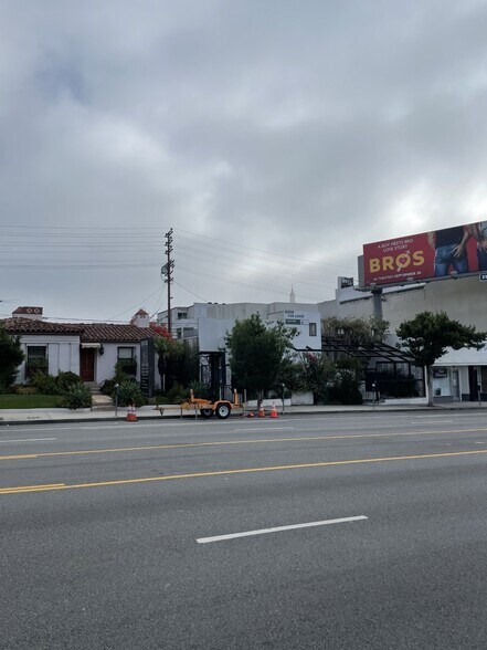 More Photos Of 1626 Westwood Blvd, Los Angeles Office For Lease