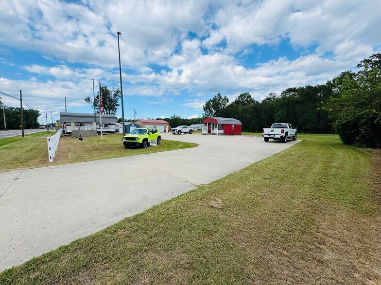 More Photos Of 2260 S US Highway 35, Knox Land For Sale