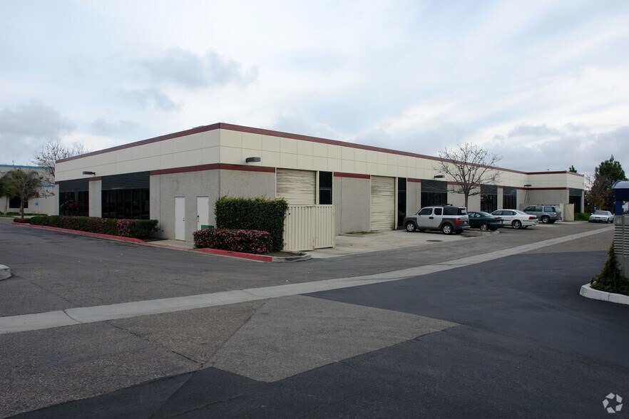 More Photos Of 4531 Market St, Ventura Manufacturing For Lease