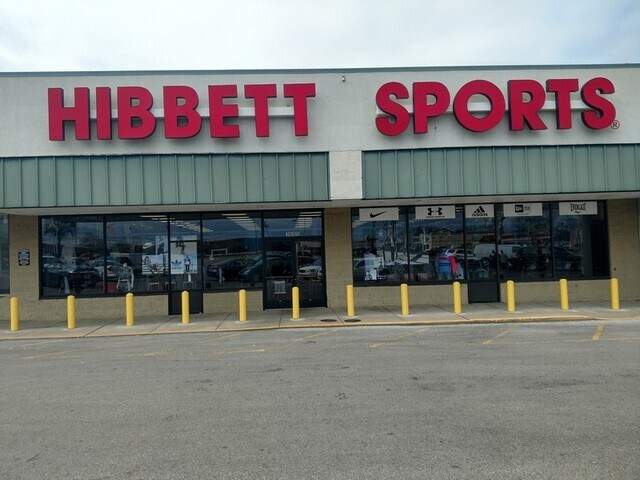 More Photos Of 3685-3721 Hickory Hill Rd, Memphis Storefront For Lease