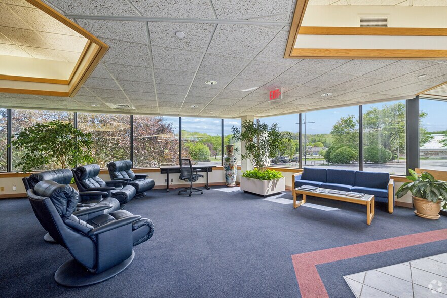More Photos Of 1 Redcom Ctr, Victor Office For Sale