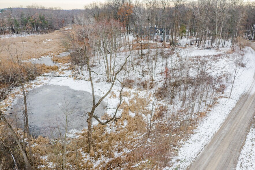 More Photos Of 1852 Percy, Highland Land For Sale