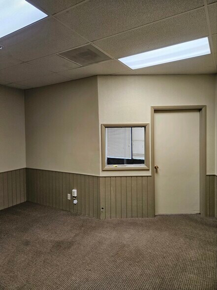 More Photos Of 2427 Jefferson Ave, Ogden Apartments For Lease