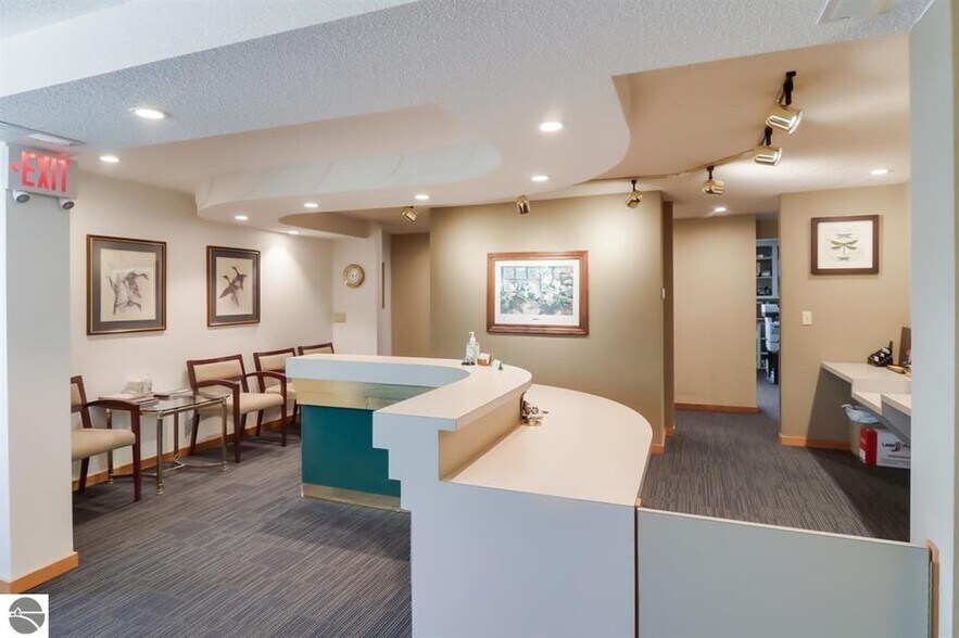 More Photos Of 5168 US-31, Traverse City Office For Sale