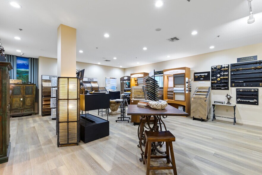 More Photos Of 1356 Bennett Dr, Longwood Distribution For Sale