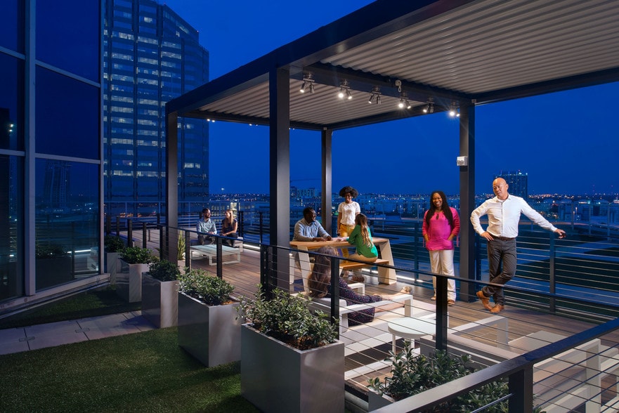 More Photos Of 401 E Jackson St, Tampa Office For Lease