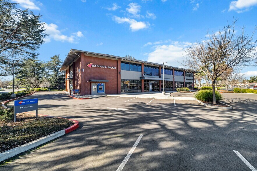 Primary Photo Of 333 University Ave, Sacramento Unknown For Lease