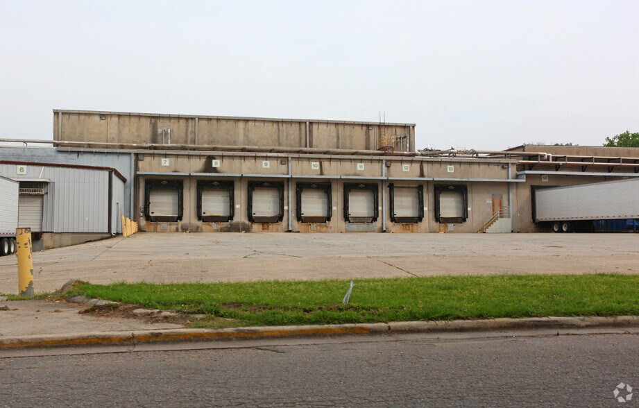 More Photos Of 600 25th Ave W, Birmingham Refrigeration Cold Storage For Lease