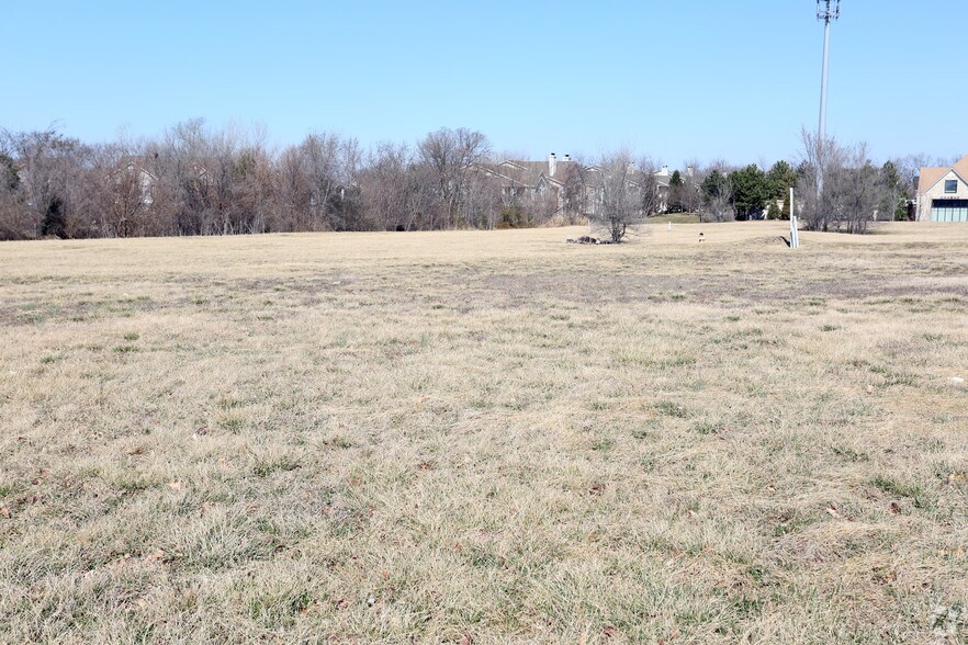 More Photos Of 13480 Briar St, Leawood Land For Sale