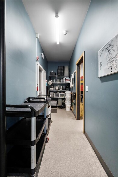 More Photos Of 985 Baltimore Pike, Gettysburg Storefront For Sale