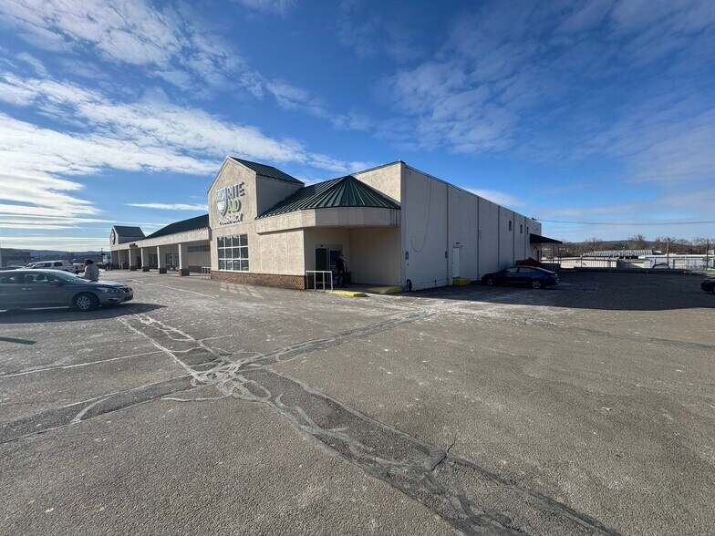 More Photos Of , Binghamton Unknown For Sale