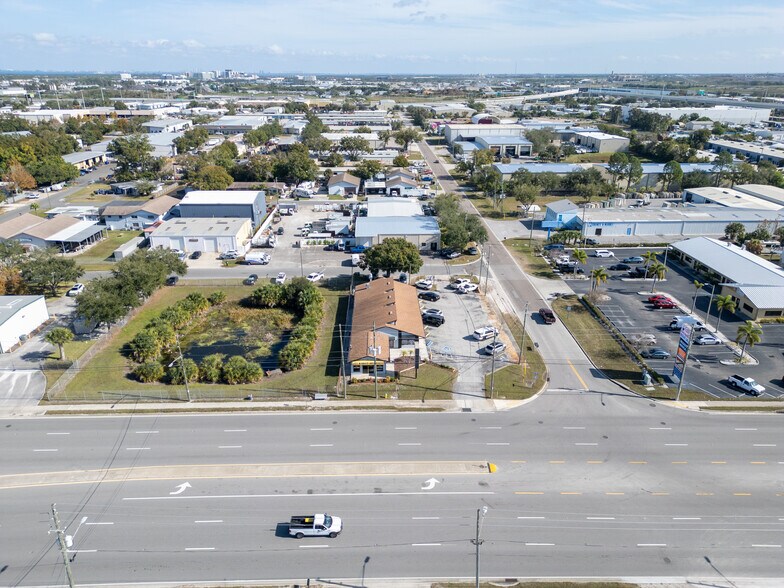 More Photos Of 12211 49th St N, Clearwater Office For Sale
