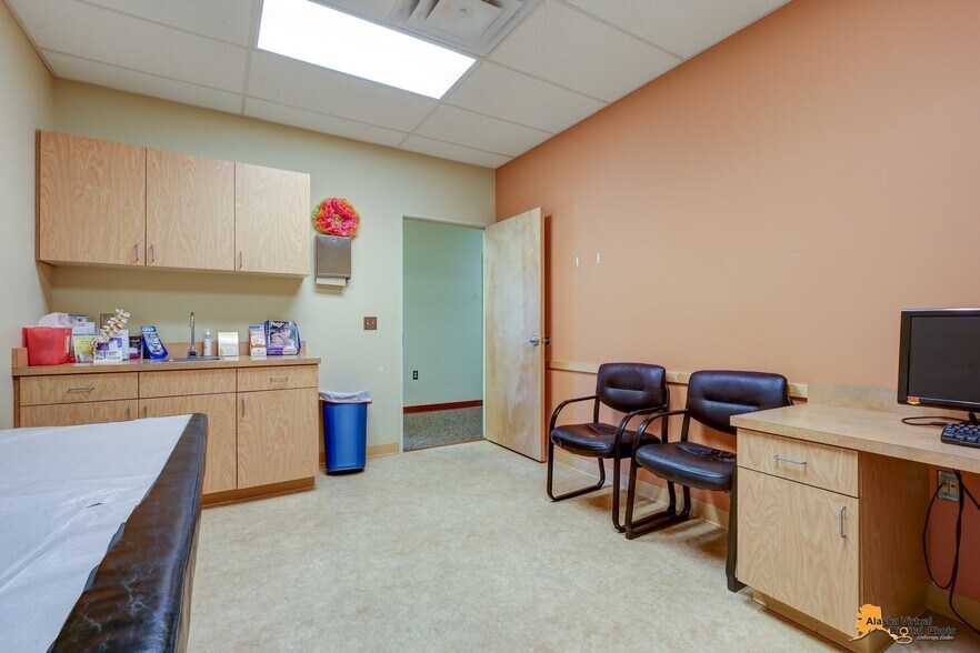 More Photos Of 4551 E Bogard Rd, Wasilla Medical For Sale