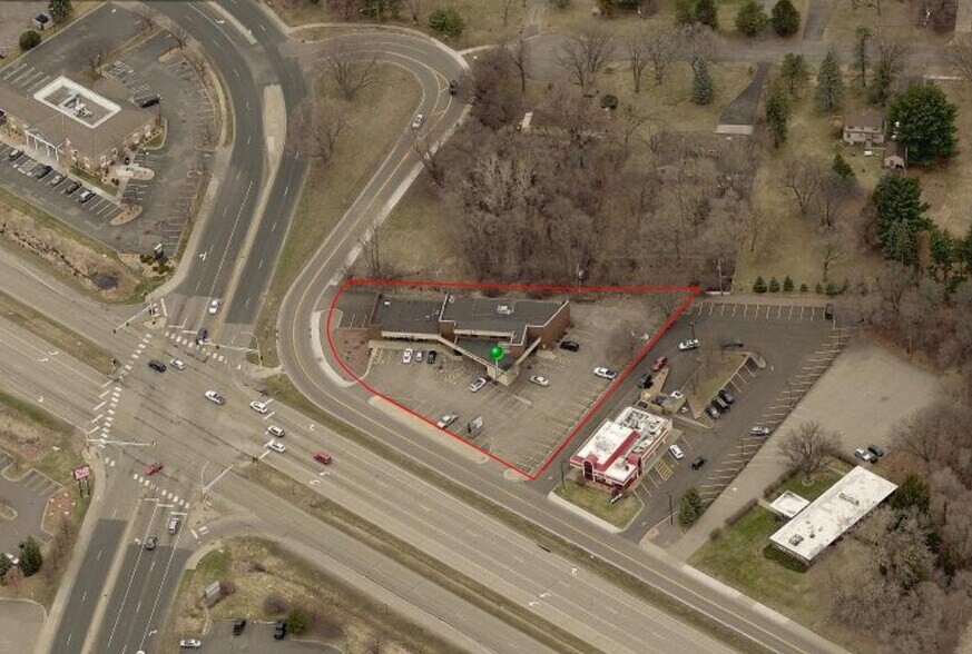 More Photos Of 601-609 County Road 10 NE, Blaine Office For Lease