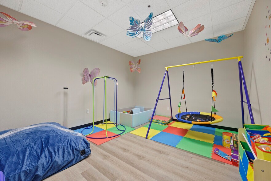 More Photos Of 4130 N Martin Luther King Blvd, North Las Vegas Office For Lease