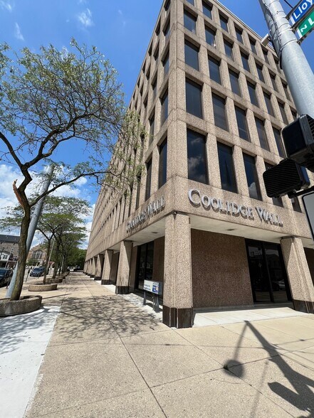 More Photos Of 33 W 1st St, Dayton Office For Lease