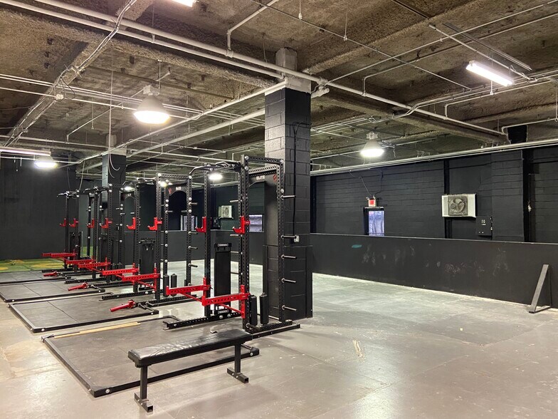 More Photos Of 50-58 Burnett Ave, Maplewood Research And Development For Lease