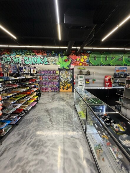 More Photos Of 14750 Fort St, Southgate Storefront Retail Office For Lease