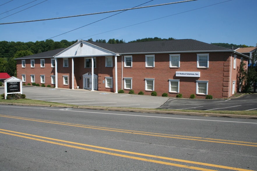 Primary Photo Of 2255-2275 Philadelphia St, Indiana Office For Lease