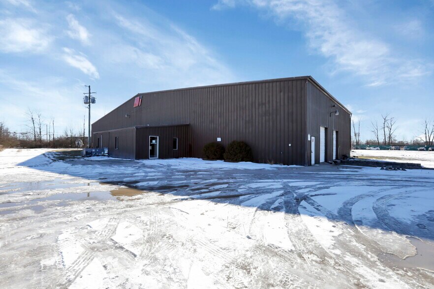 More Photos Of 1005 Delaware Ave, Marysville Industrial For Sale