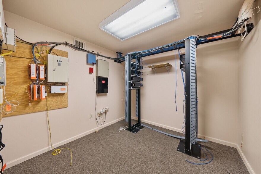 More Photos Of 210 N Tyndall Pky, Panama City Medical For Sale