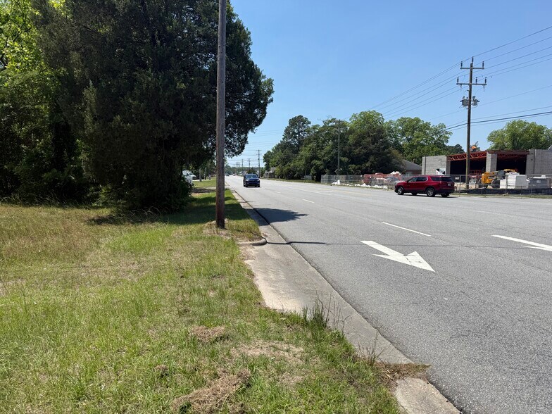 More Photos Of 3301 US Highway 17 S, Chocowinity Land For Sale