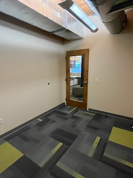 More Photos Of 1082 Davol St, Fall River Apartments For Lease