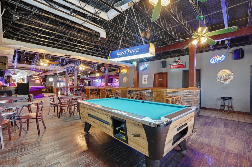 More Photos Of 244 N Water St, Kent Bar For Sale