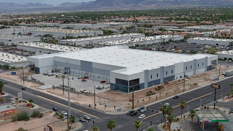 More Photos Of 6150 S Pecos Road & E. Patrick Ln, Las Vegas Distribution For Lease